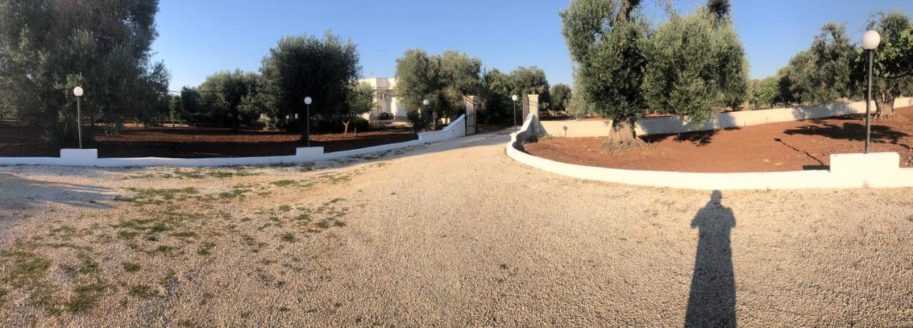 Villa Lara - Mit Separatem Extra Zimmer Mit Wc Und Dusche San Vito dei Normanni Eksteriør bilde